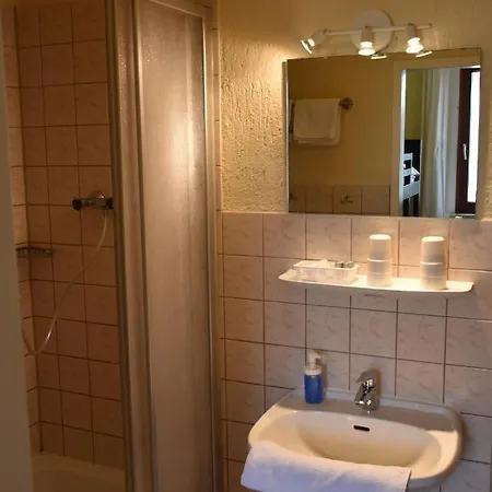 Ferienwohnung Kleinmockritz דירה *
